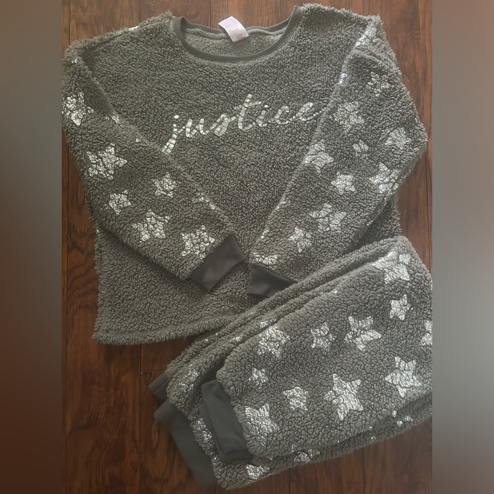 Justice fuzzy sleepwear set size 16/18